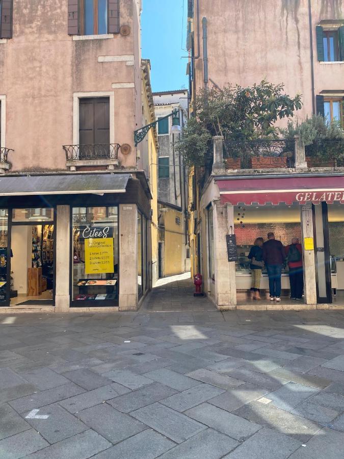 Friari Suite-luxury Apt. Close To Rialto Bridge Apartment